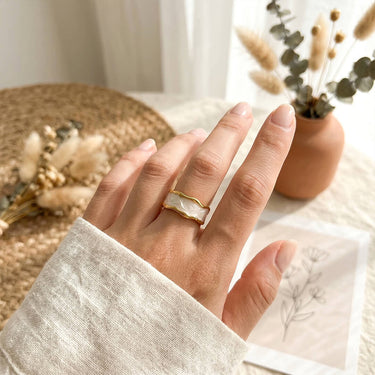 The Selene Wave Ring